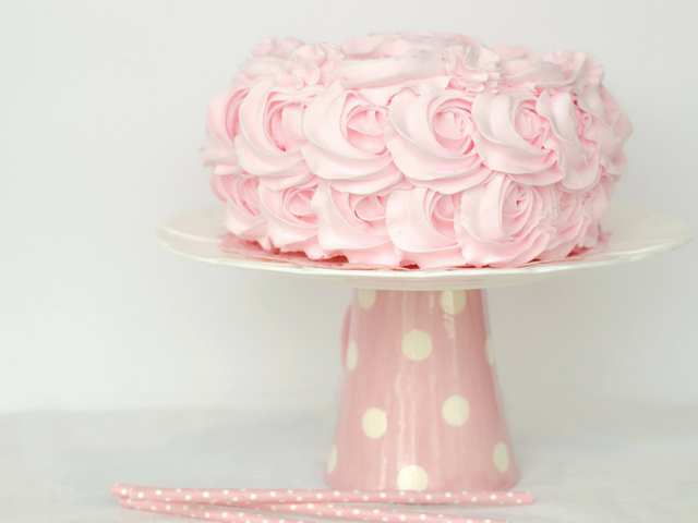 Smash the cake bolo com chantilly - Smash The Cake, você já conhece esta nova mania nos ensaios?