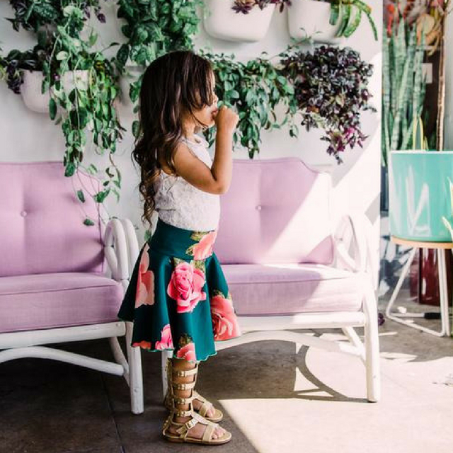 Moda Bebê Verão 2019 Saia com estampa floral esmeralda